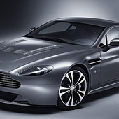 Aston Martin V12 Vantage