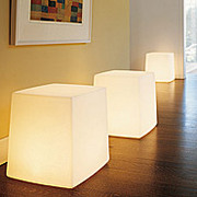 Toto Cube Lamp