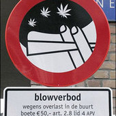 Amsterdam No Toking Sign