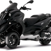 Piaggio MP3 500 Scooter